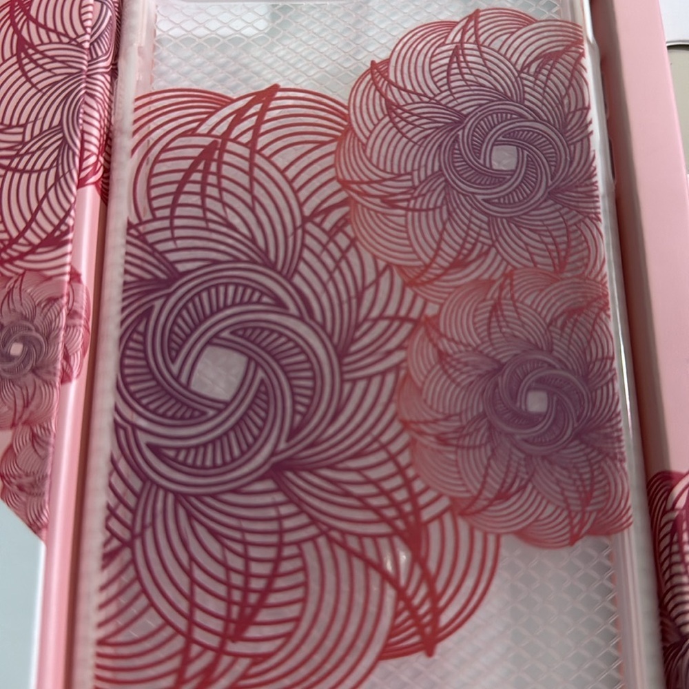 Tech 21 iPhone 8 Plus protective case - Picture 9 of 11